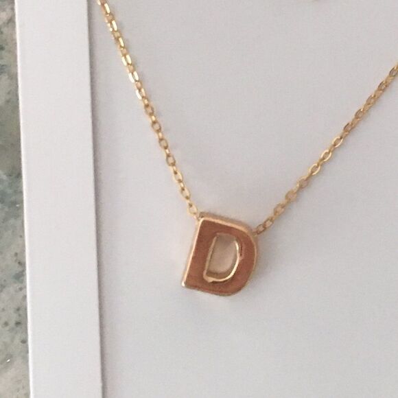 Time & Tru Letter D Necklace Set - Picture 2 of 4